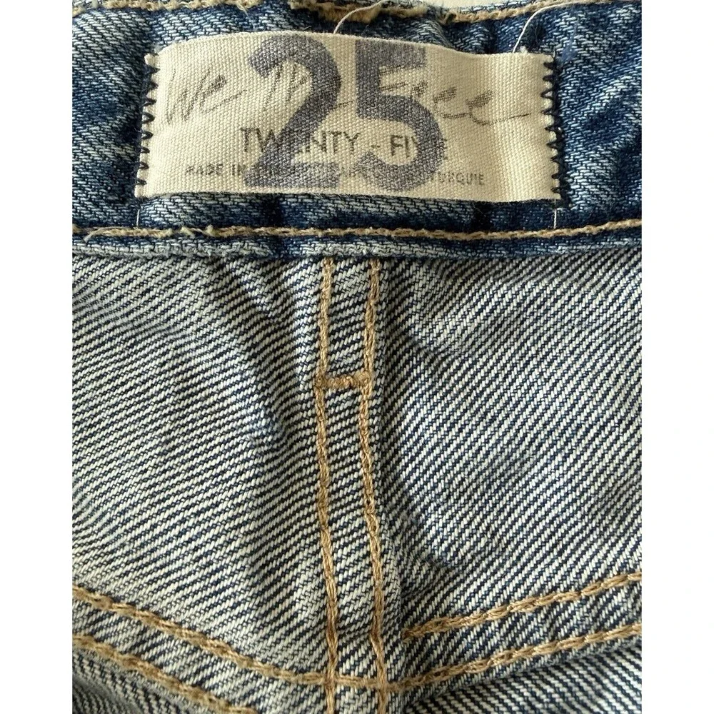 Free People We The‎ Free Denim Shorts Distressed Size 25 Button Fly